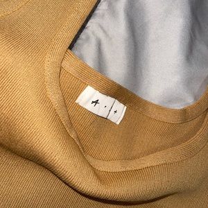 ARITZIA TANK TOP BROWN.